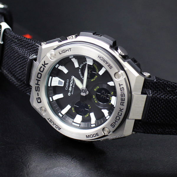 Casio GST-W130C-1AER Casio GST-W130C-1AER