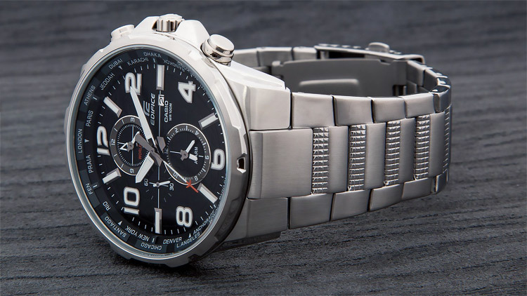 Casio EFR-302D-1A Casio EFR-302D-1A