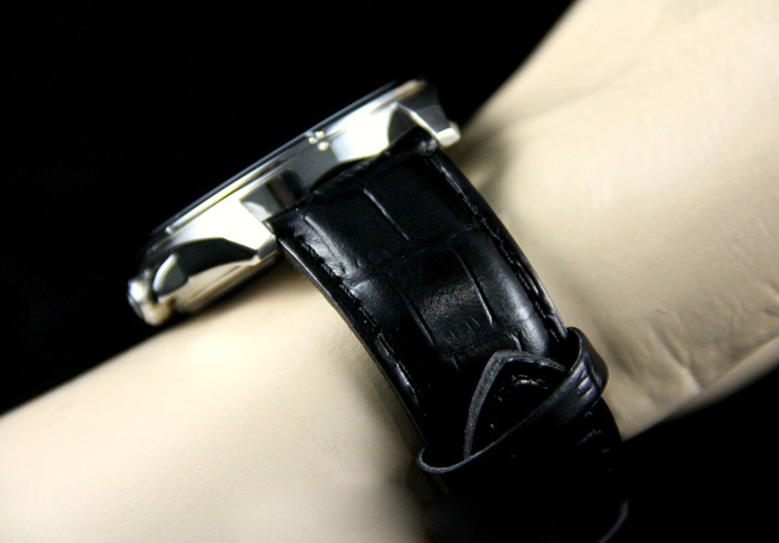 Casio EFR-101L-1A Casio EFR-101L-1A