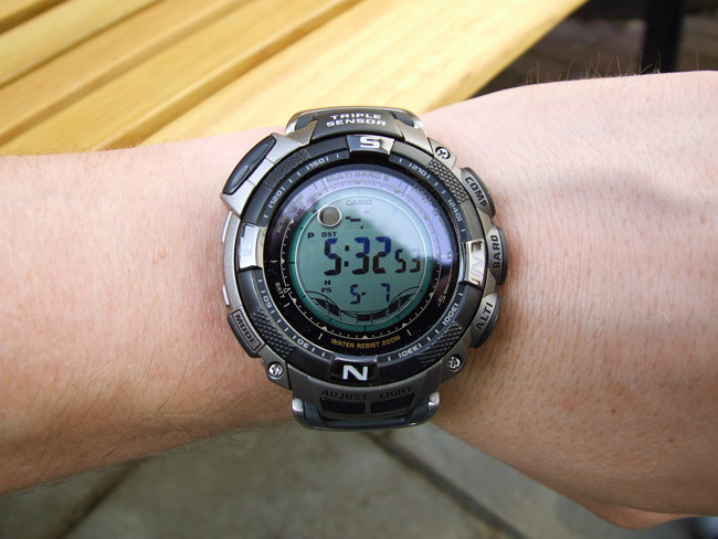 Casio PRW-1500T-7VER Casio PRW-1500T-7VER