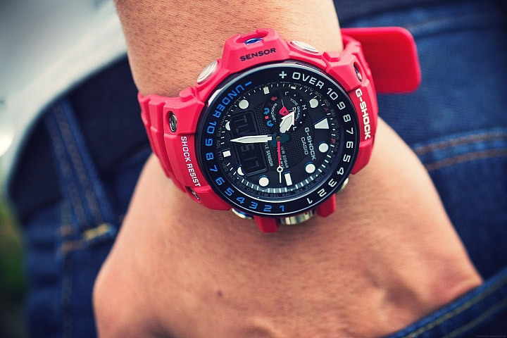 Casio GWN-1000RD-4AER Casio GWN-1000RD-4AER