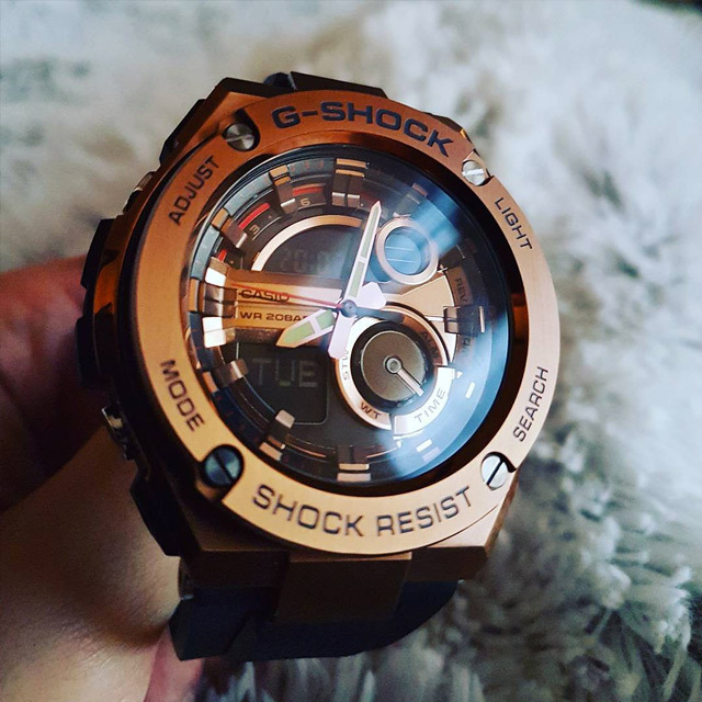 Casio GST-210B-4AER Casio GST-210B-4AER