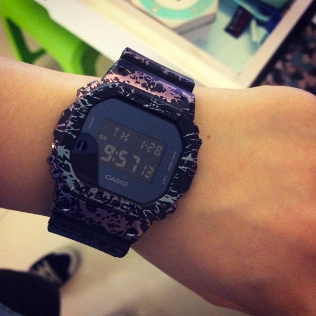 Casio DW-5600PM-1ER Casio DW-5600PM-1ER