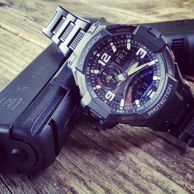 Casio GA-1000FC-1AER Casio GA-1000FC-1AER