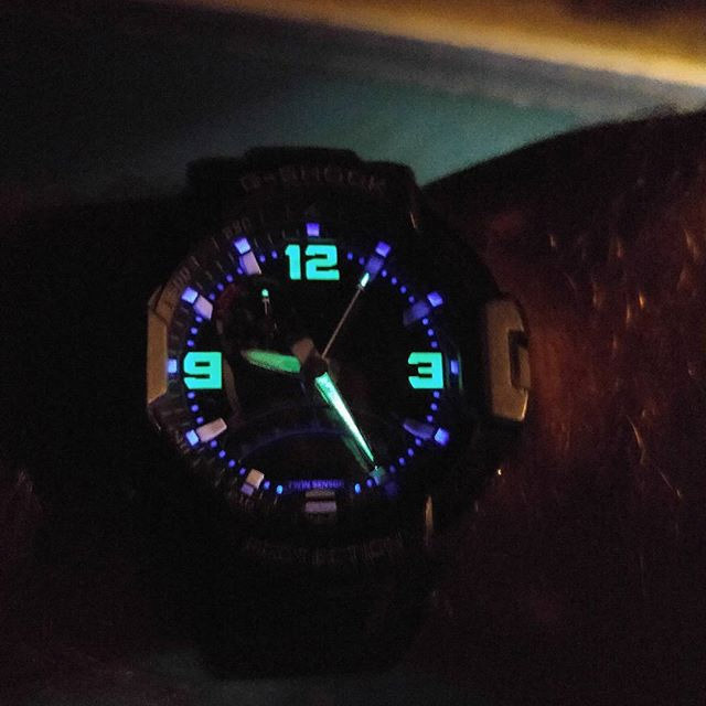Casio GA-1000FC-1AER Casio GA-1000FC-1AER