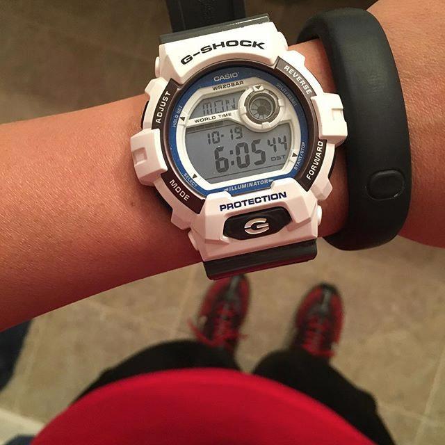 Casio G-8900SC-7DR Casio G-8900SC-7DR