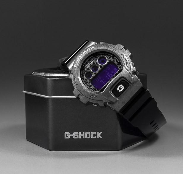 Casio DW-6900SC-8ER Casio DW-6900SC-8ER