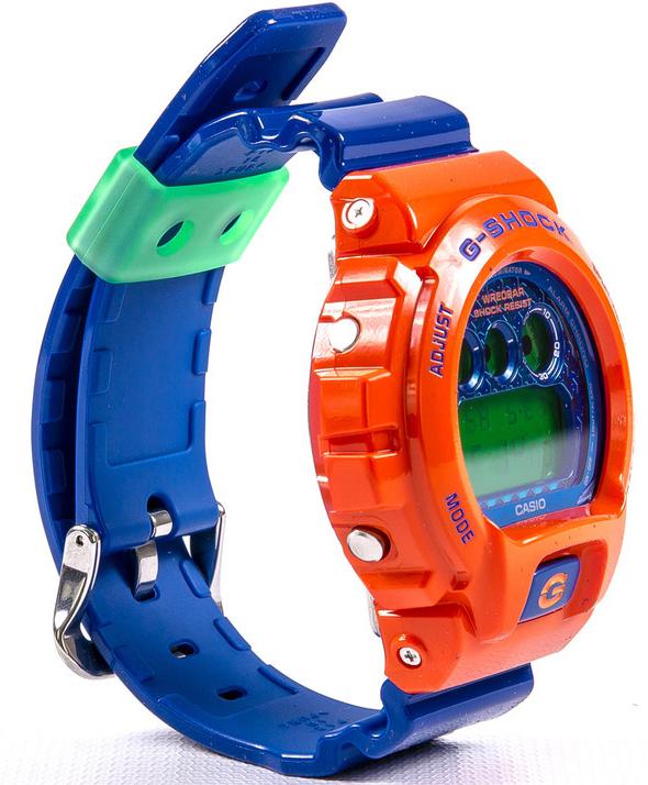 Casio DW-6900SC-4ER Casio DW-6900SC-4ER