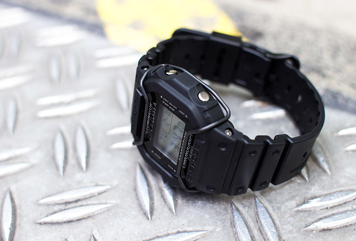 Casio DW-5600NH-1ER Casio DW-5600NH-1ER