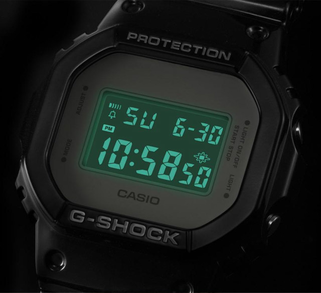 Casio DW-5600MT-1ER Casio DW-5600MT-1ER