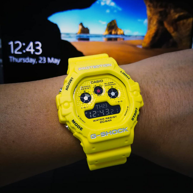 Casio DW-5900RS-9ER Casio DW-5900RS-9ER