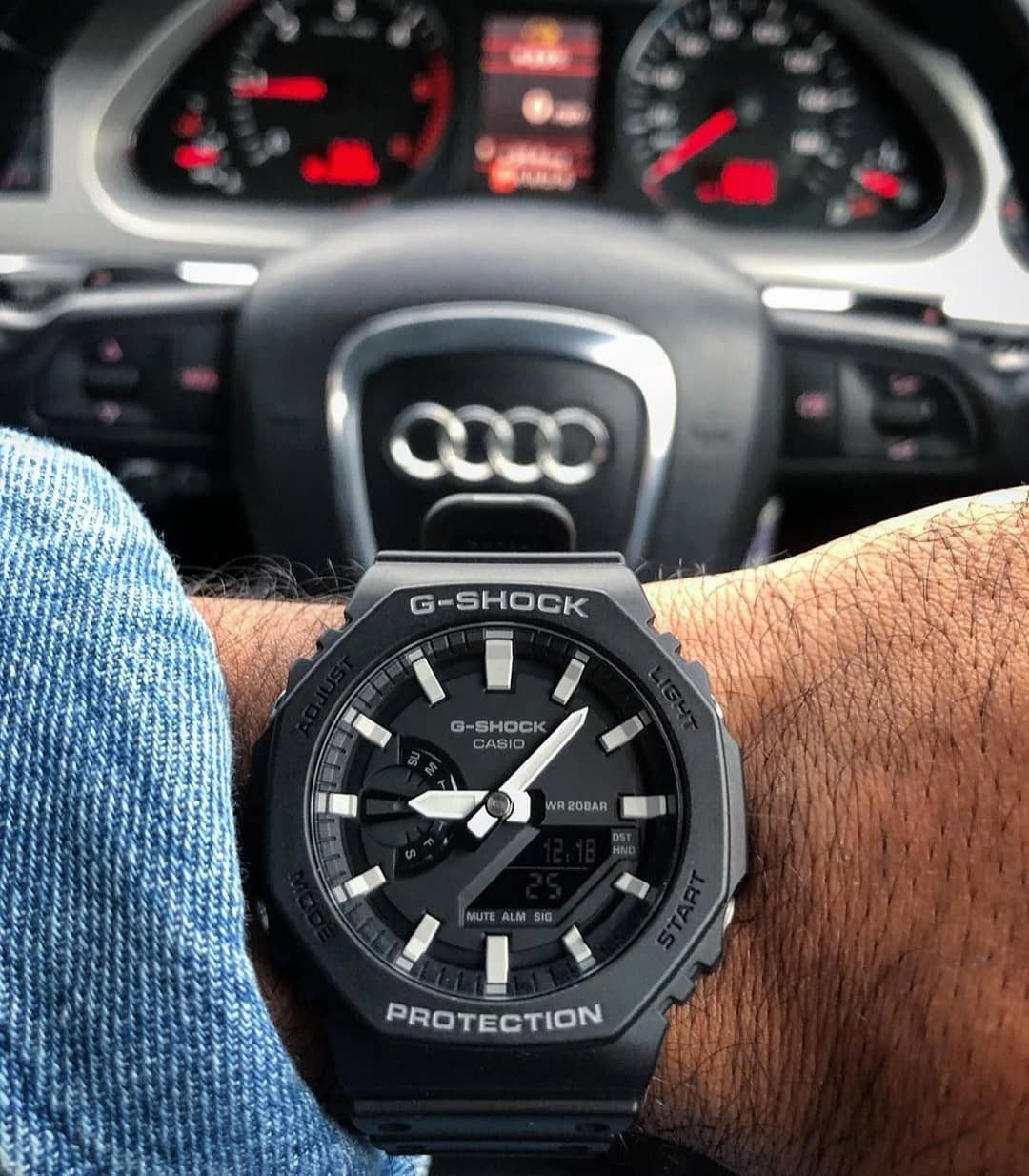 Casio GA-2100-1AER Casio GA-2100-1AER