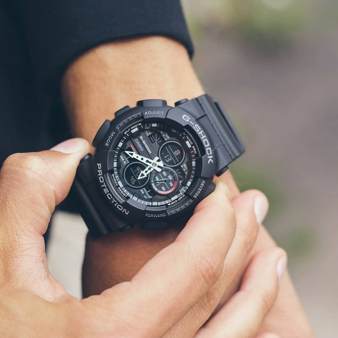 Casio GA-140-1A1ER Casio GA-140-1A1ER