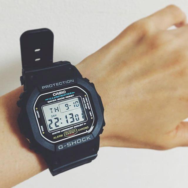 Casio DW-5600E-1VER Casio DW-5600E-1VER