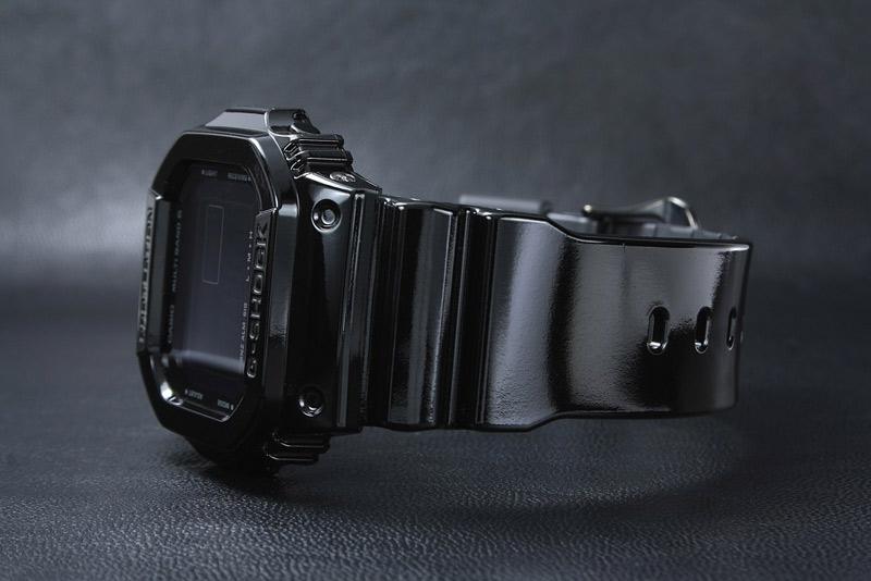 Casio GW-M5610BB-1ER Casio GW-M5610BB-1ER