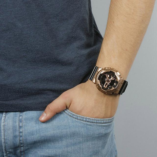 Casio GA-110GD-9B2ER Casio GA-110GD-9B2ER