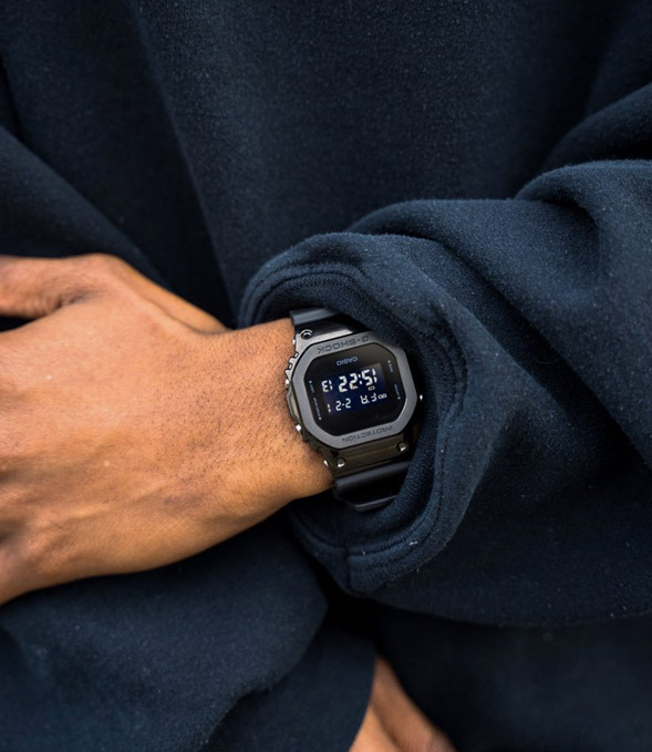 Casio GM-5600B-1ER Casio GM-5600B-1ER
