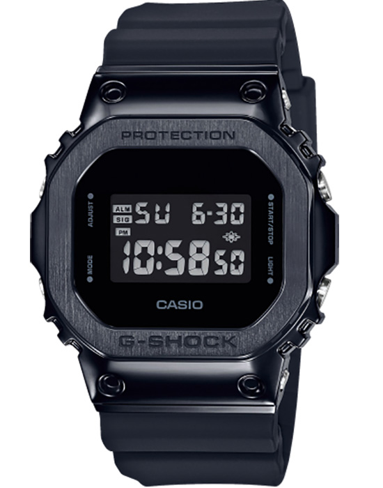 Casio GM-5600B-1ER Casio GM-5600B-1ER