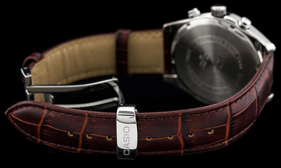 Casio BEM-512L-1AVDF Casio BEM-512L-1AVDF