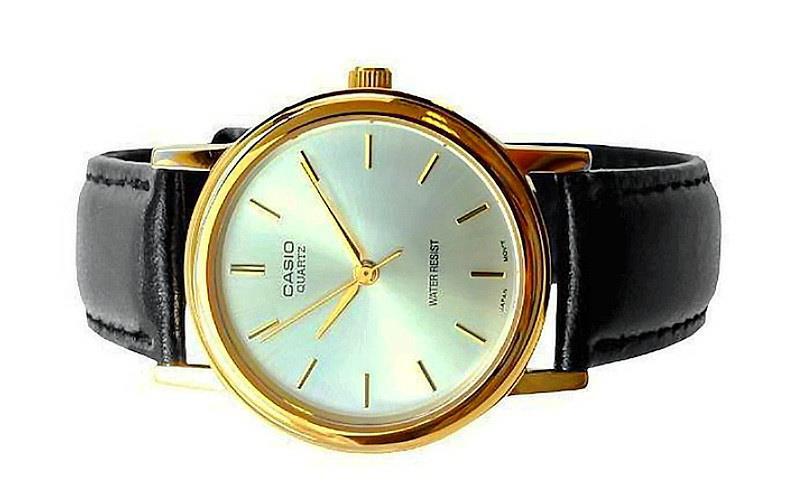 Casio MTP-1095Q-7A Casio MTP-1095Q-7A