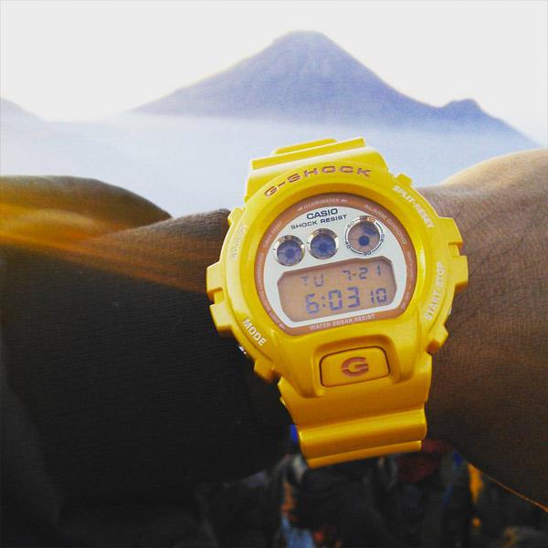 Casio DW-6900SB-9ER Casio DW-6900SB-9ER