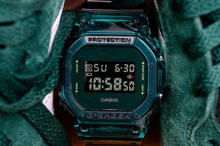 Casio DW-5600SB-3E Casio DW-5600SB-3E