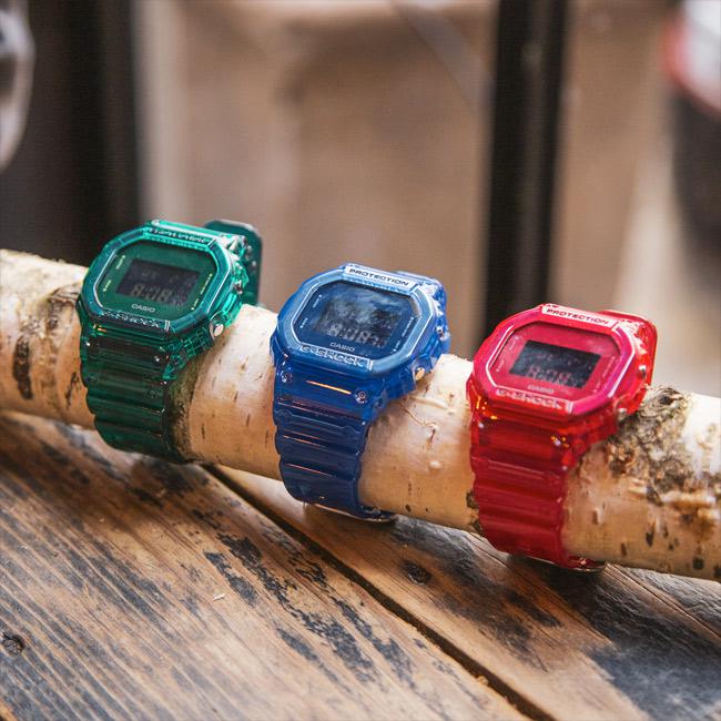 Casio DW-5600SB-4E Casio DW-5600SB-4E