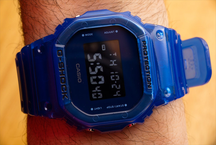 Casio DW-5600SB-2E Casio DW-5600SB-2E