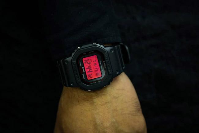 Casio GW-B5600AR-1E Casio GW-B5600AR-1E