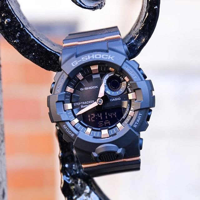 Casio GMA-B800-1A Casio GMA-B800-1A