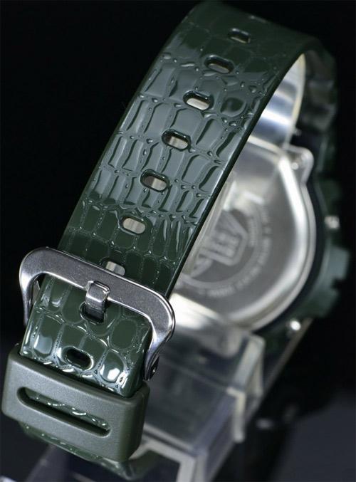 Casio DW-6900CR-3ER Casio DW-6900CR-3ER