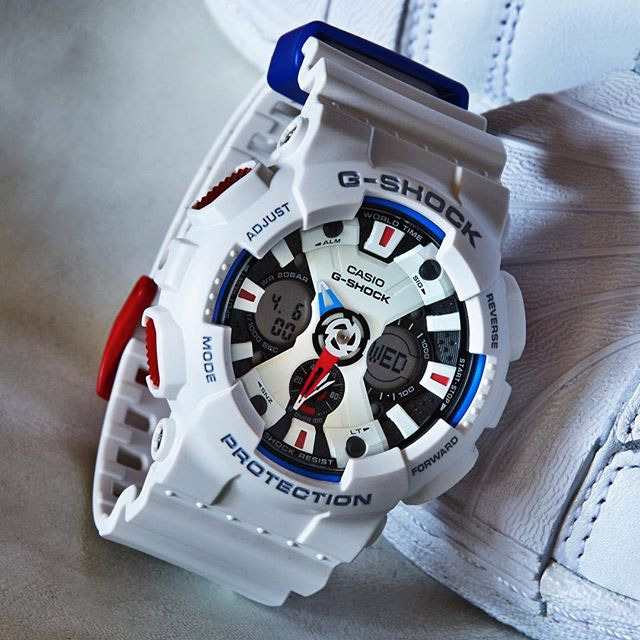 Casio GA-120TR-7AER Casio GA-120TR-7AER