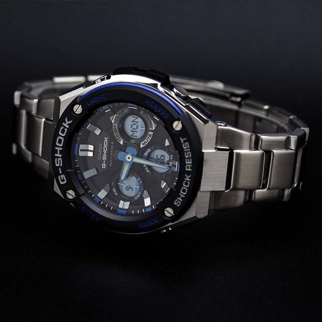 Casio GST-W100D-1A2ER Casio GST-W100D-1A2ER