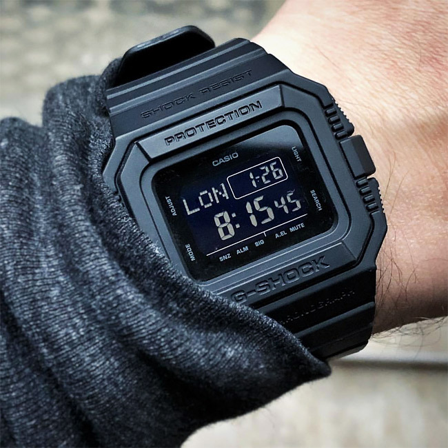 Casio DW-D5500BB-1ER Casio DW-D5500BB-1ER