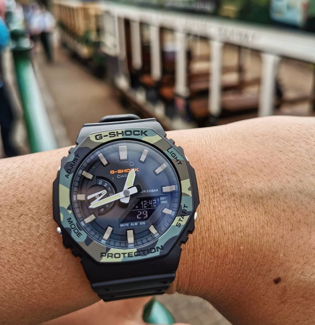 Casio GA-2100SU-1A Casio GA-2100SU-1A