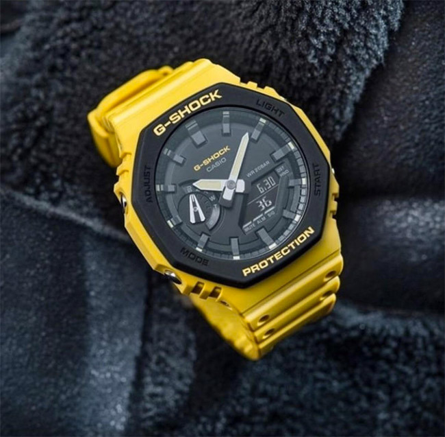 Casio GA-2110SU-9A Casio GA-2110SU-9A