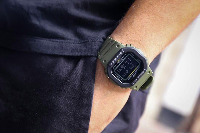 Casio DW-5610SU-3E Casio DW-5610SU-3E