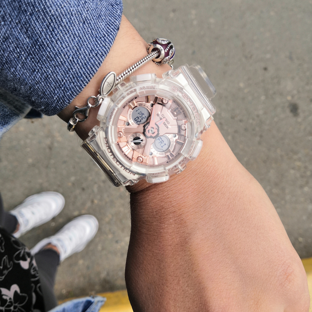 Casio GMA-S120SR-7A Casio GMA-S120SR-7A