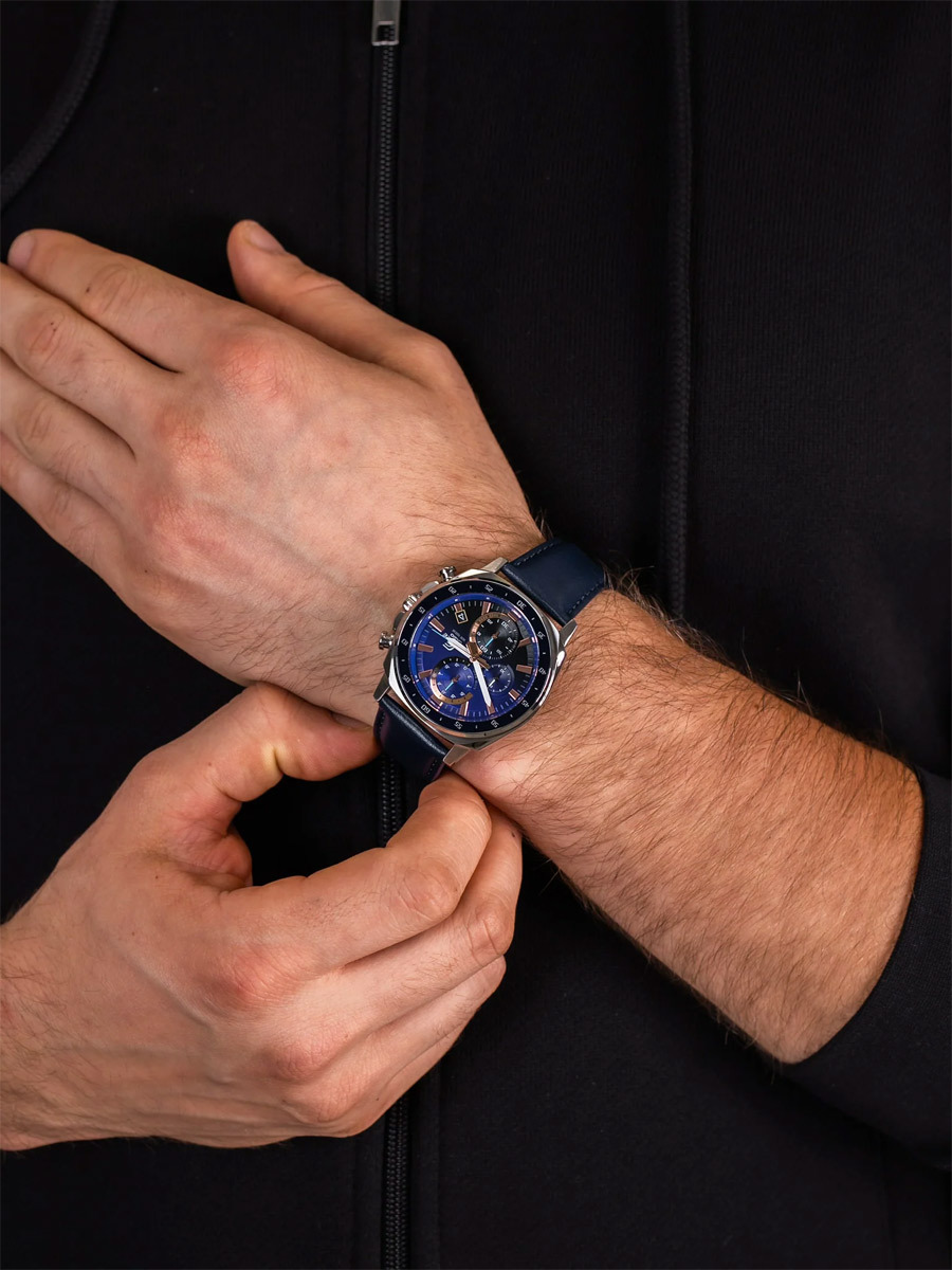 Casio EFV-600L-2A Casio EFV-600L-2A