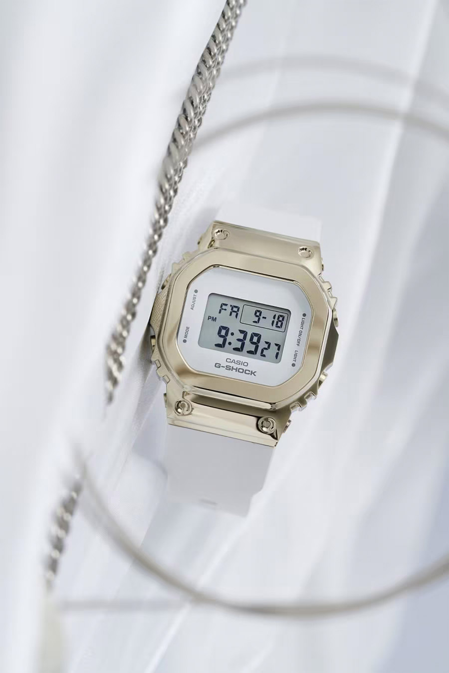 Casio GM-S5600G-7E Casio GM-S5600G-7E
