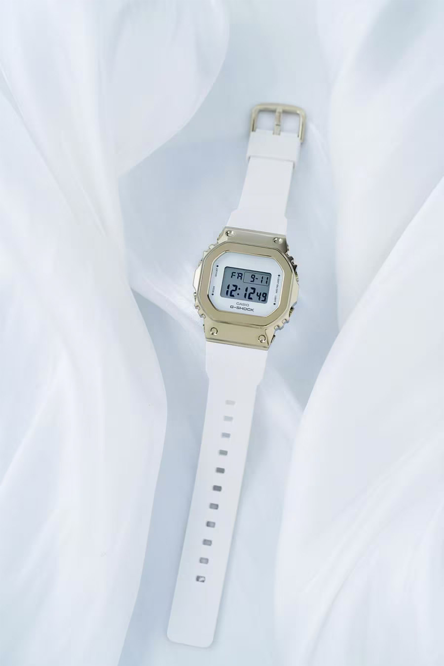Casio GM-S5600G-7E Casio GM-S5600G-7E