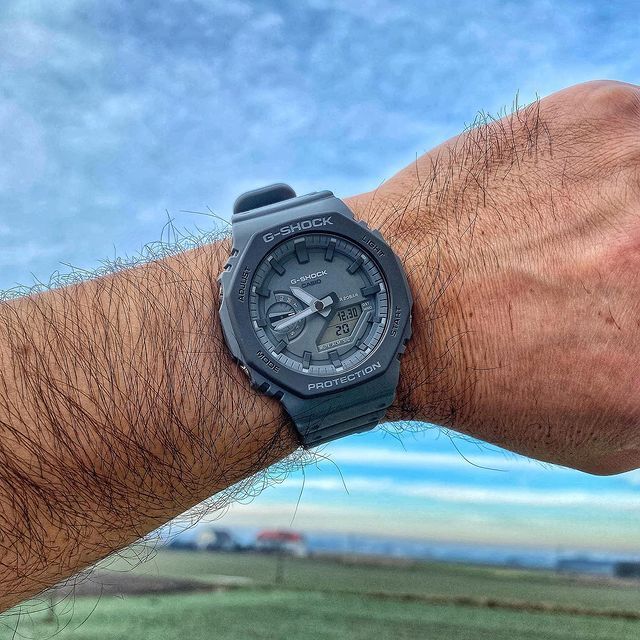 Casio GA-2110ET-8A Casio GA-2110ET-8A