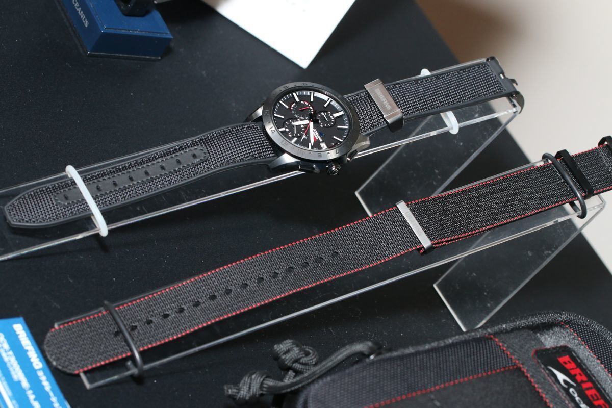 Casio OCW-T3000BRE-1A Casio OCW-T3000BRE-1A