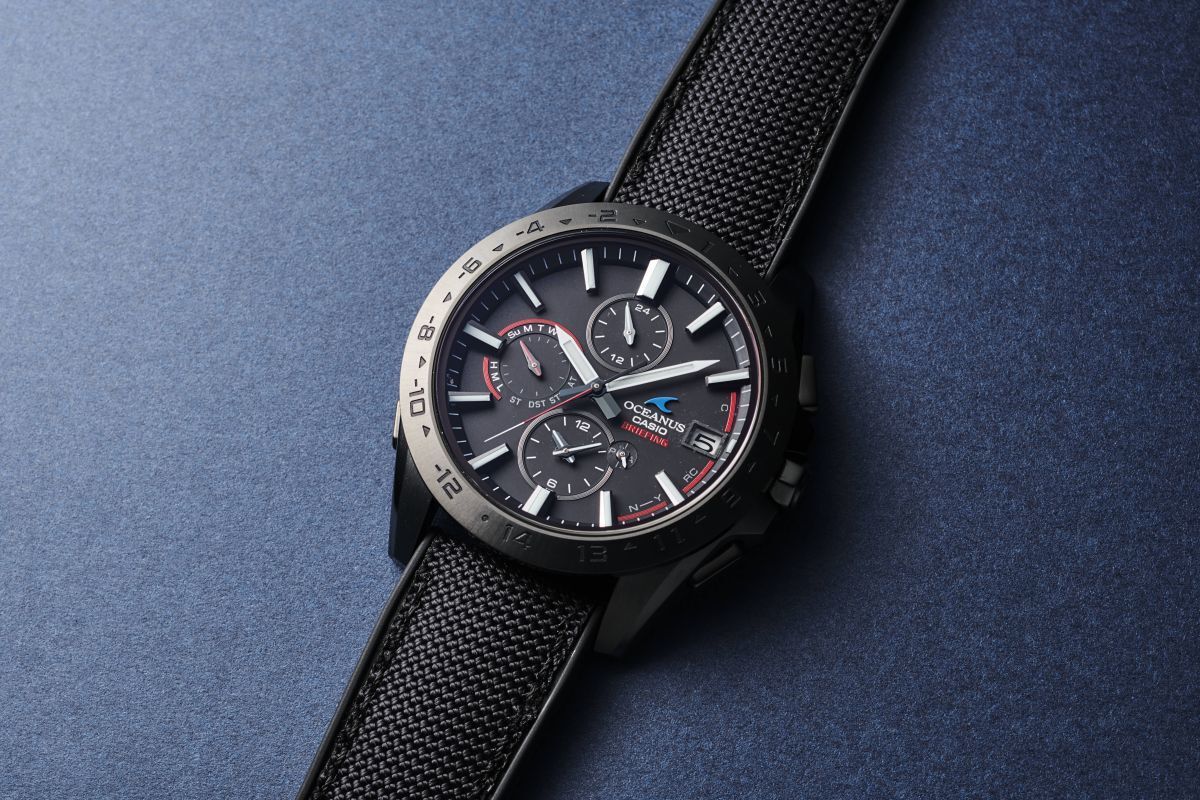 Casio OCW-T3000BRE-1A Casio OCW-T3000BRE-1A
