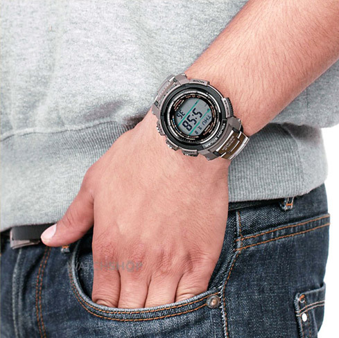 Casio PRW-2000T-7ER Casio PRW-2000T-7ER