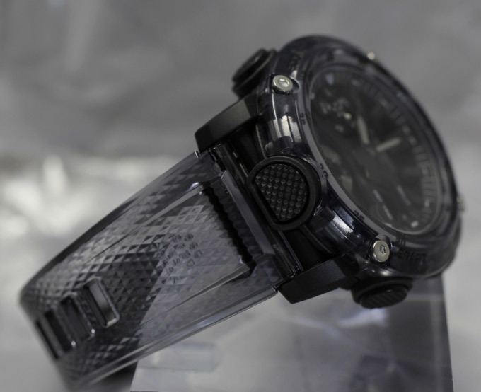Casio GA-2000SKE-8A Casio GA-2000SKE-8A