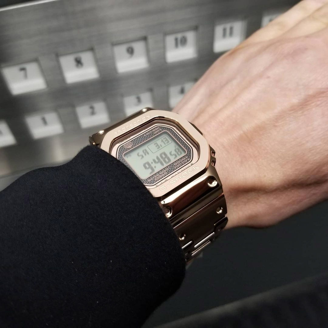 Casio GMW-B5000GD-4E Casio GMW-B5000GD-4E