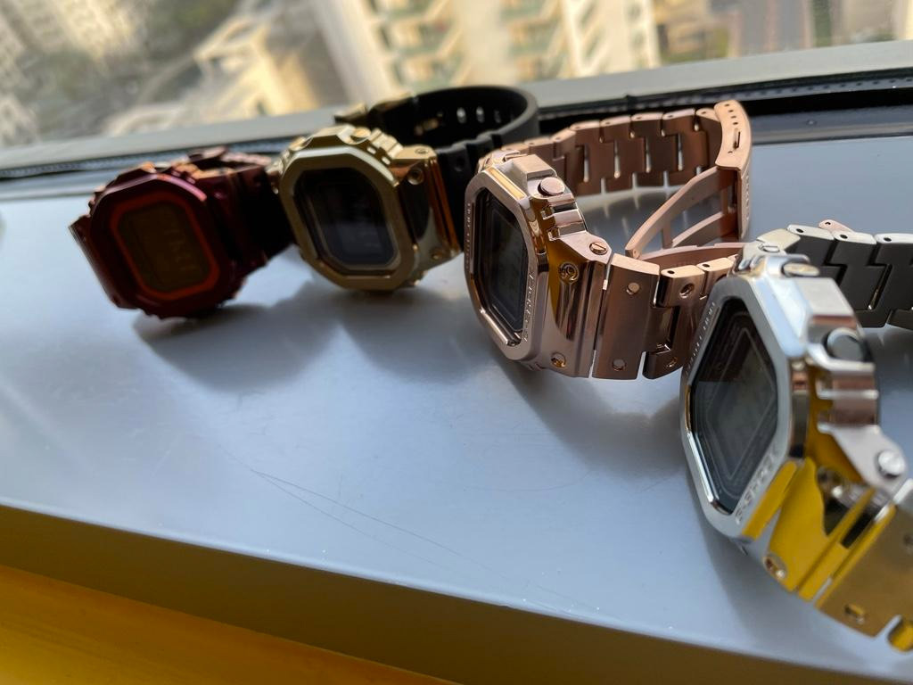 Casio GMW-B5000GD-4E Casio GMW-B5000GD-4E