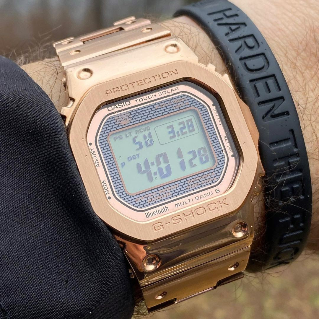 Casio GMW-B5000GD-4E Casio GMW-B5000GD-4E