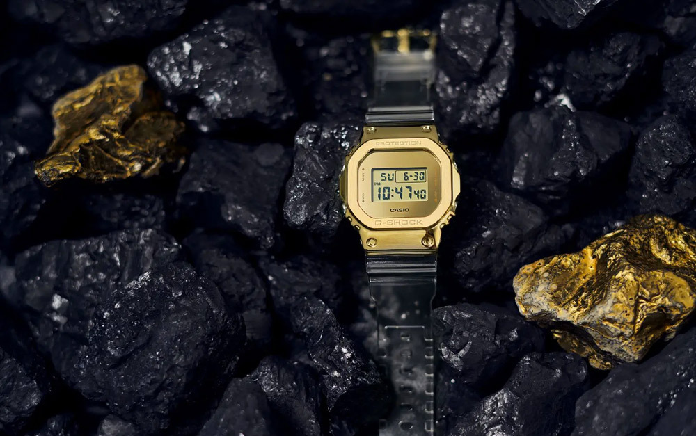 Casio GM-5600SG-9E Casio GM-5600SG-9E